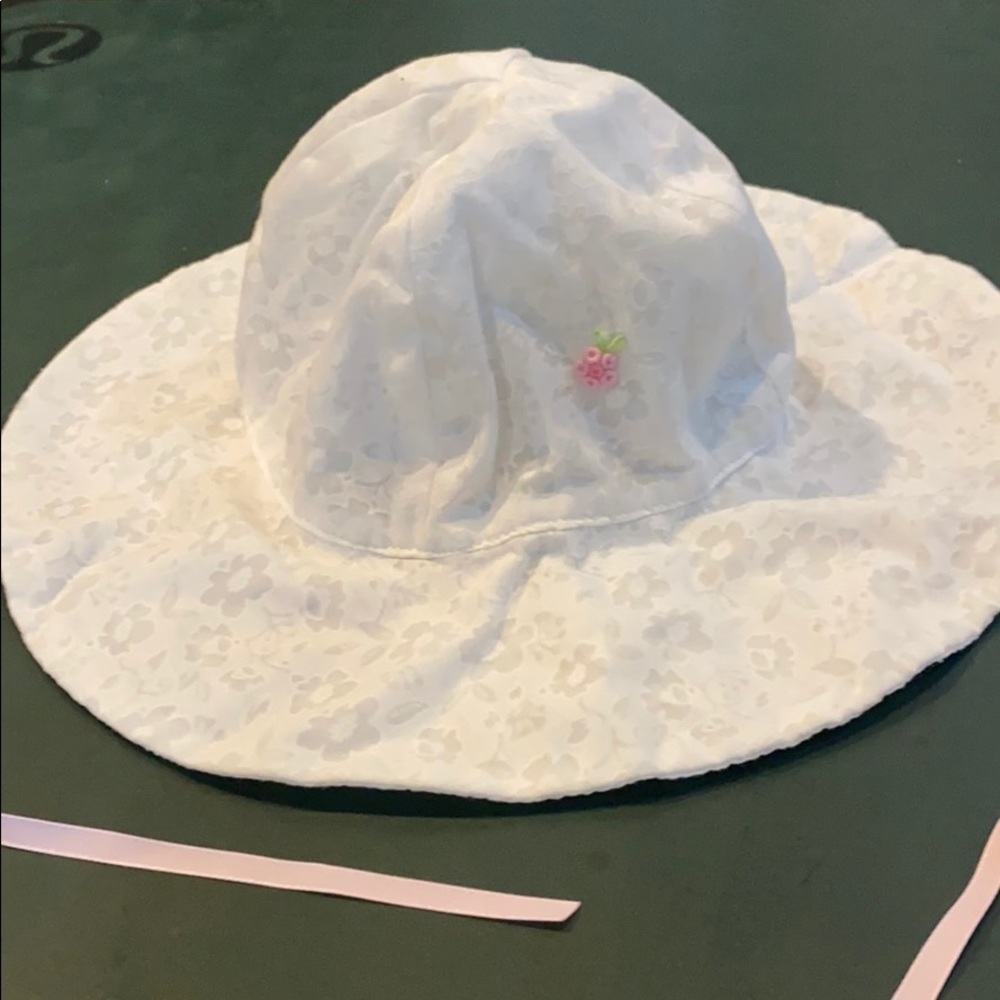 Soft sun hat - Picture 2 of 3